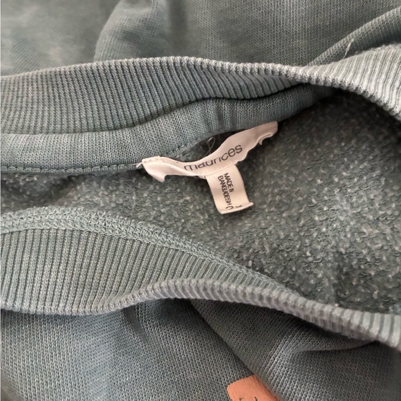 ❤️$15 Maurices St. Nicks Christmas Tree Farm pullover - Picture 5 of 7